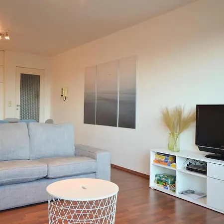 Apartment Plaza 2011 With Beautiful Side Sea View